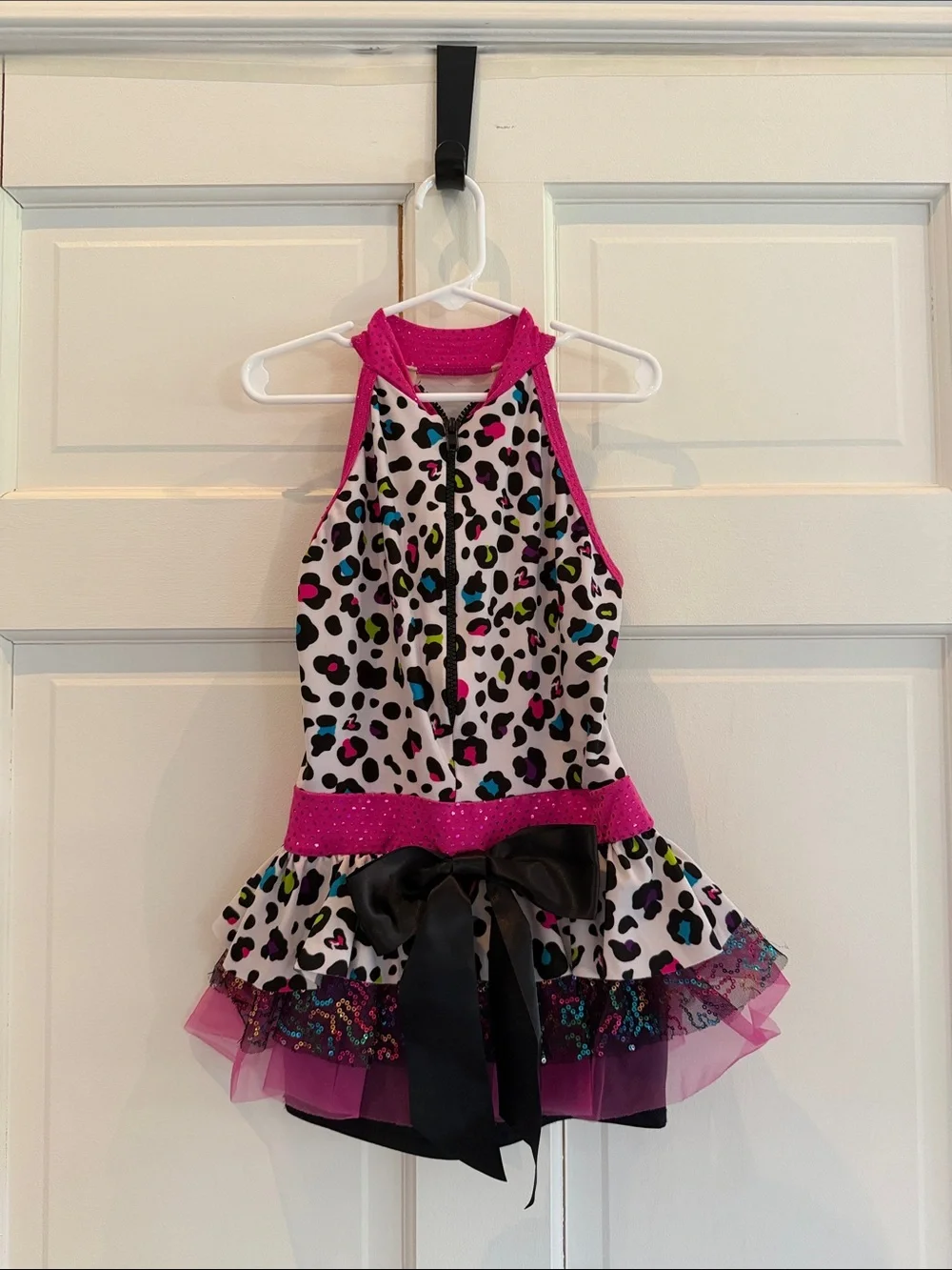 Costume: Girls' Hot Pink Leopard-Print Dance Dress with Black Bow